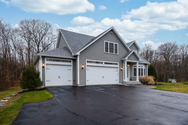 Cost of Driveway Asphalting in Englewood