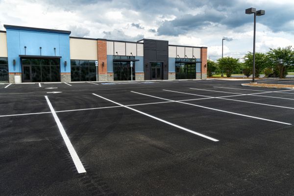 Cost of Parking Lot Blacktopping in Englewood